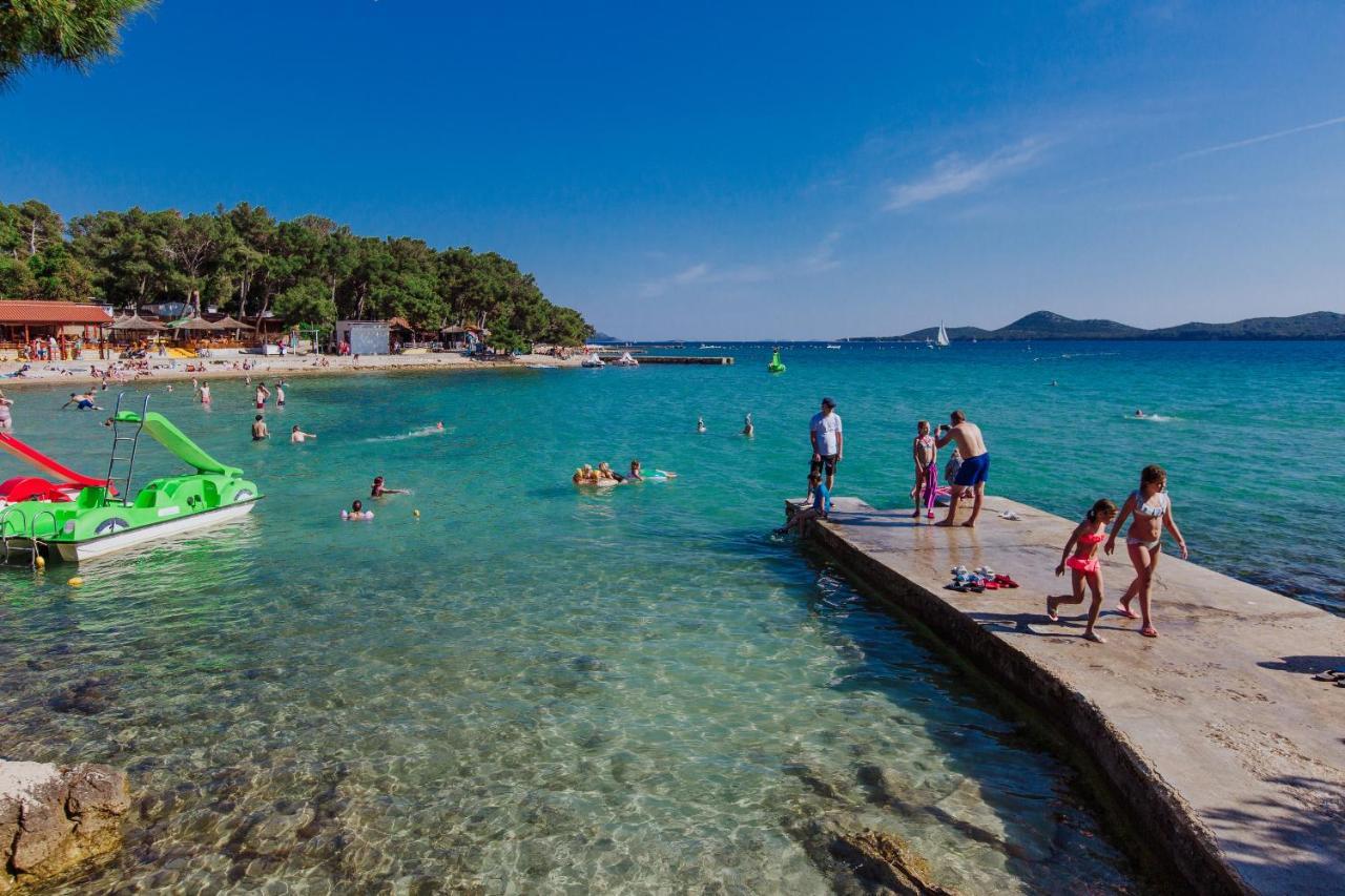 Glamping Beach Soline Biograd Na Moru Ngoại thất bức ảnh
