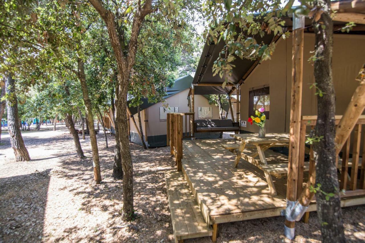 Glamping Beach Soline Biograd Na Moru Ngoại thất bức ảnh